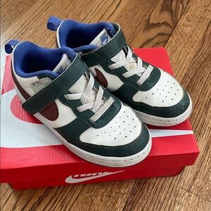 Size 10c Nike toddler shoe
